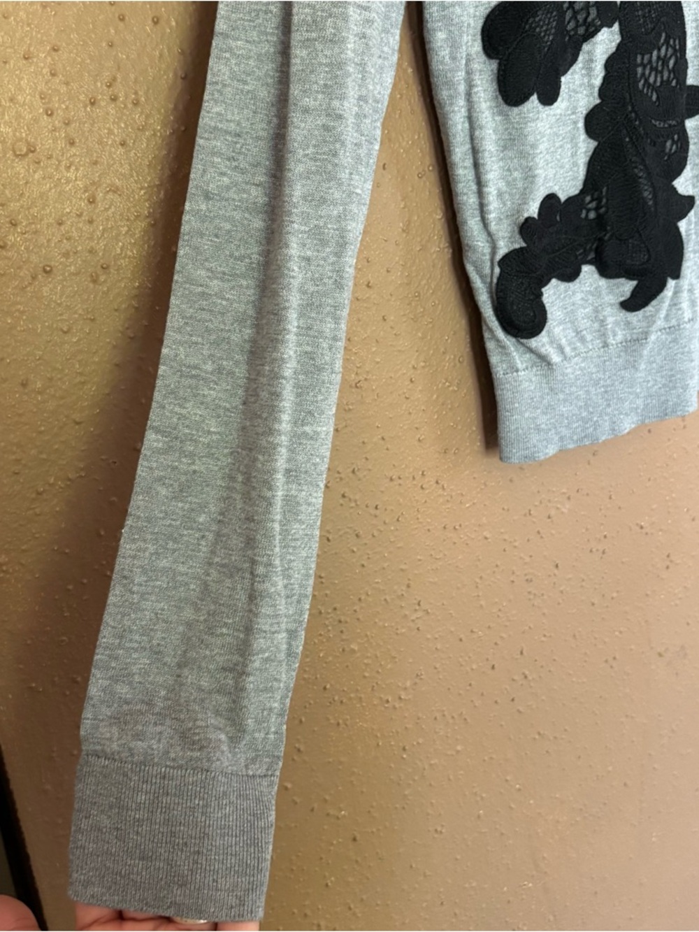 Cabi Applique Cardigan 100 Charcoal Lace Grey Black Floral Sweater  Size M - Picture 4 of 10